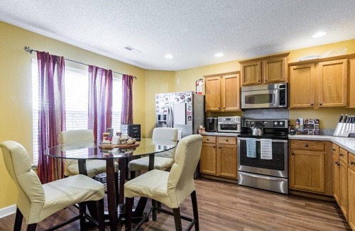 Mount Mourne Casa | Hummingbird Manor - ¡Bañera de hidromasaje y patio privado!