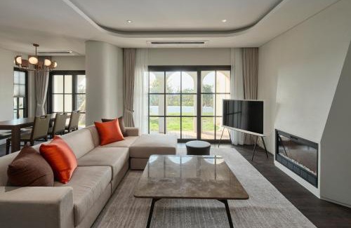 Jeju City Complejo | Hundert Hills