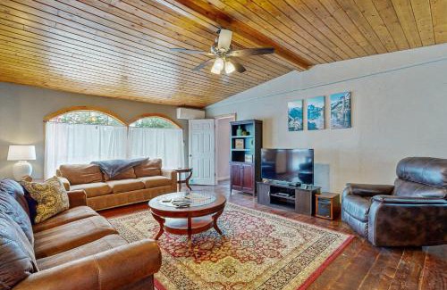 Whitefish Casa | Hungry Horse Hideout