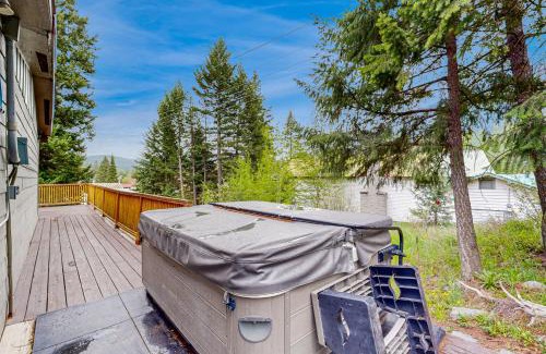 Whitefish Casa | Hungry Horse Hideout