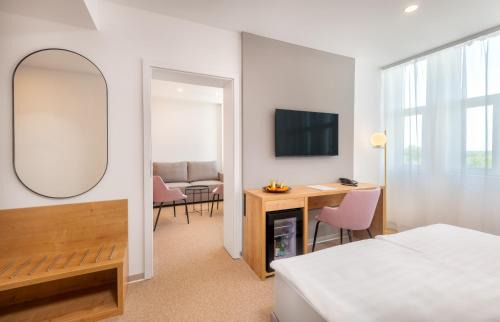 Hajduszoboszlo Hotel | Hunguest Hotel Béke