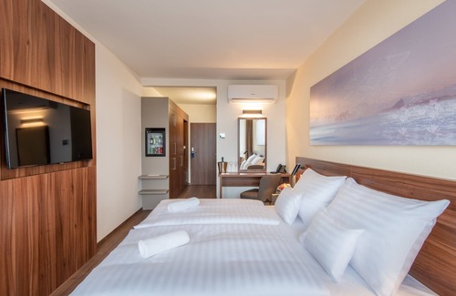 Heviz Hotel | Hunguest Hotel Panorama