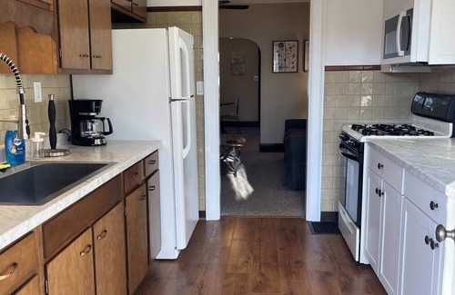Norwood Casa | Hunter #1, Private One Bed near Xavier & Downtown