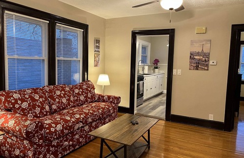 Norwood Casa | Hunter #2, Private One Bed near Xavier & Downtown