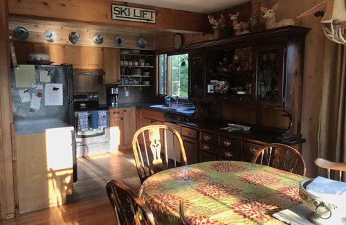 Hunter Condominio | Hunter Hideaway 4BR Ski on Ski off Hunter Highlands Condo