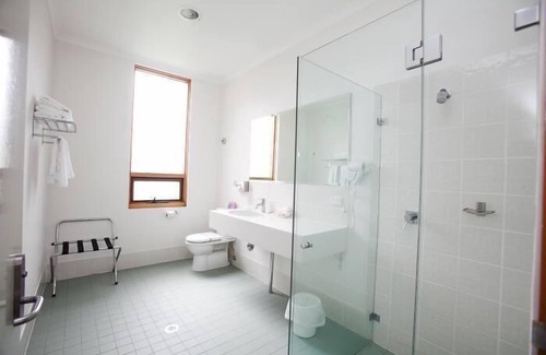 Loxford Hotel | Hunter Valley Hotel Academy