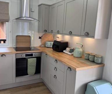 Kilmun Apartamento | Hunters Quay - Hot Tub Lodge at Limecroft 6