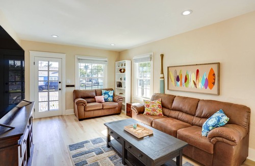 Huntington Beach Cabaña | Huntington Beach Hideaway Near Beach & Downtown!