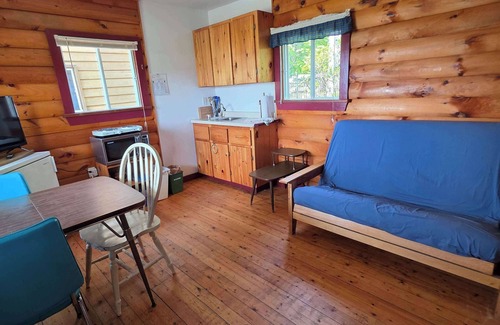 Hunts Point Cabina | Hunts Point 1-BR Coastal Retreat - Cottage # 8