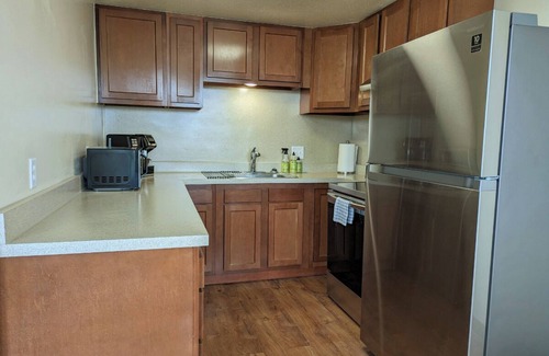 Huron Apartamento | Huron's Hidden Gem: 1 Bedroom Oasis with amenities