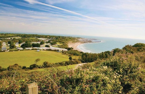 Bembridge Complejo | "Hurst View" at Whitecliff Bay Isle of Wight - Yarborough View 1