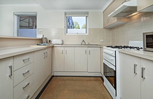 Adelaide Central Business District Apartamento | Hurtle Sq Hideaway - Parking, Central, Ground Flr