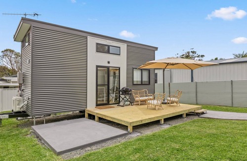 Huskisson Casa | Husky Tiny Home by Experience Jervis Bay