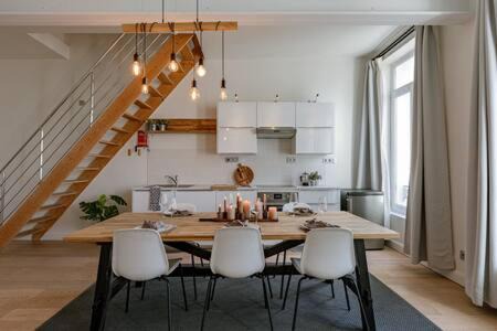 Patershol Apartamento | Huswell - Apartment with large terrace in the city of Ghent
