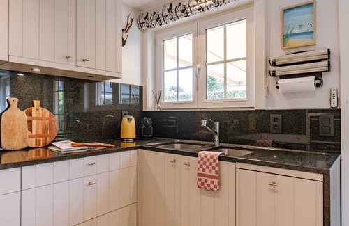 Witte Burg Casa | Huswell - Enjoyable holiday home at Koksijde