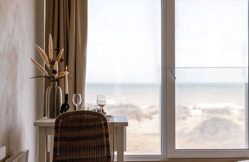 Oostduinkerke-Bad Apartamento | Huswell - Modern studio with magnificent seaview