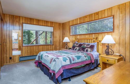Yosemite West Casa | Hutchings Cabin & Apt.