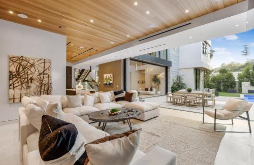 Beverly Hills Apartamento | Hutton Villa