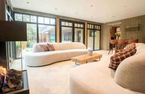 Klemskerke Casa | Huyze Ter Bercken with swimming pond by Interhome