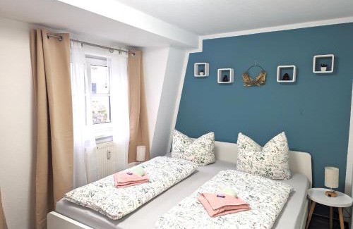 Sebnitz Apartamento | HW4B - Urlaubsmagie - Zentral mit Gemeinschaftsgarten, -Pool, -Sauna & Whirlpool