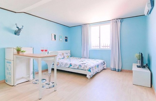 Hwaseong Casa | Hwaseong Badateuriyagi Pension