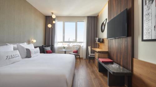 Sol Hotel | Hyatt Centric Gran Via Madrid
