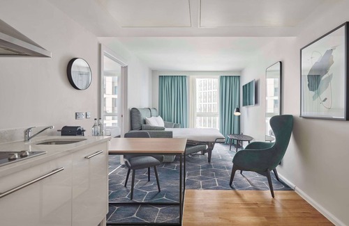 Stratford and New Town Hotel | Hyatt House London Stratford