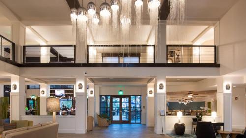 Naples Hotel | Hyatt House Naples 5th Avenue