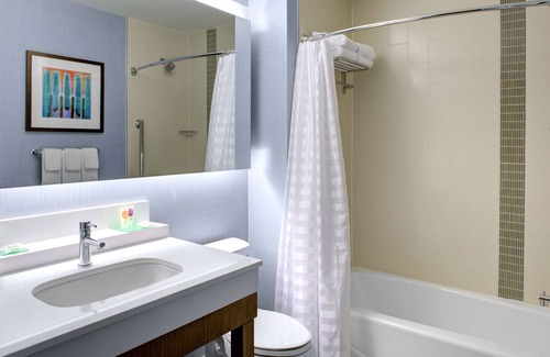 The Colony Hotel | Hyatt Place Dallas / The Colony