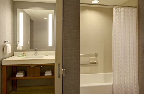 Downtown Hotel | Hyatt Place Glendale / Los Angeles