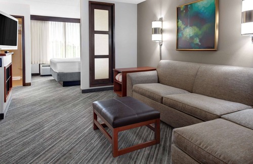 White Station Hotel | Hyatt Place Memphis Primacy Park