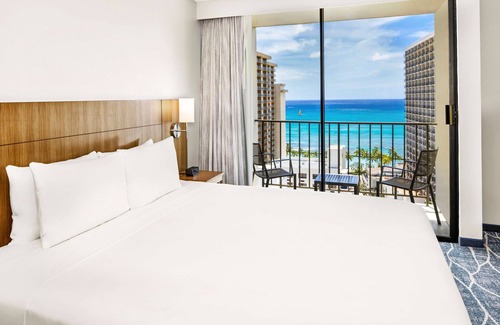 Waikiki Hotel | Hyatt Place Waikiki Beach