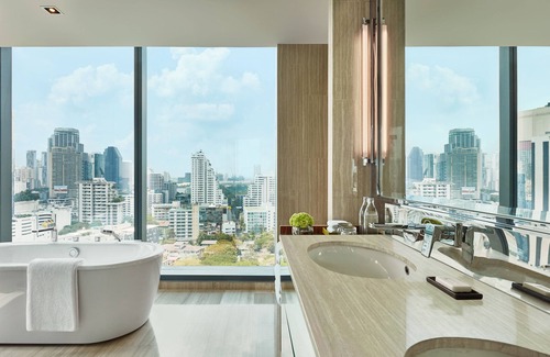 Nana Hotel | Hyatt Regency Bangkok Sukhumvit