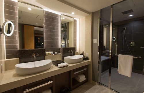 Makishi Hotel | Hyatt Regency Naha, Okinawa