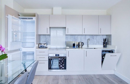 Sutton Apartamento | Hybrid Resi - Cheam