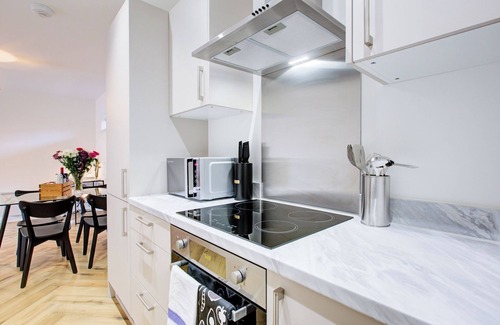 Figge's Marsh Apartamento | Hybrid Resi - Mitcham | 2 Bed Apartment