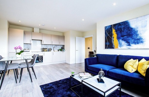 Cheam Apartamento | Hybrid Resi - Sutton | 2 Bed Apartment