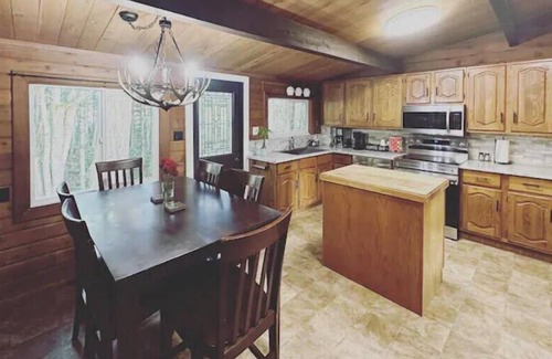 Cowichan Bay Cabina | Hycroft Cabin