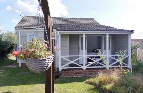 Bacton Casa | Hydaway