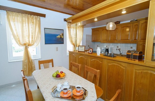 idhra Casa | Hydra Cool House-maritime Cozy Home Fully Equipped