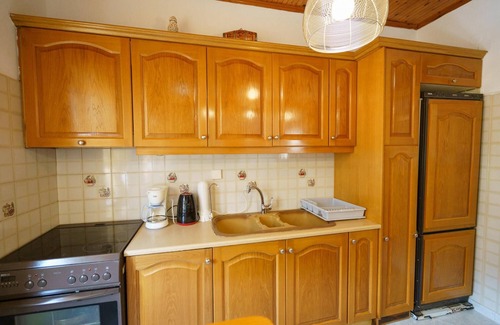 idhra Casa | Hydra Cool House-maritime Cozy Home Fully Equipped