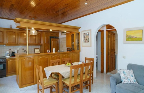 idhra Casa | Hydra Cool House-maritime Cozy Home Fully Equipped