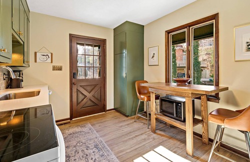 Nebo Casa | Hydrangea Haus on Lake James | Waterfront Cottage with Private Dock!
