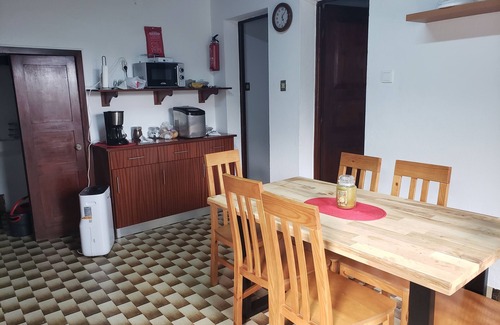 Quatro Ribeiras Casa | Hydrangea Hill Quatro Ribeiras 3 bedroom house