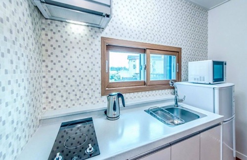 Hallim Casa | Hyeopjae Morning House Pension