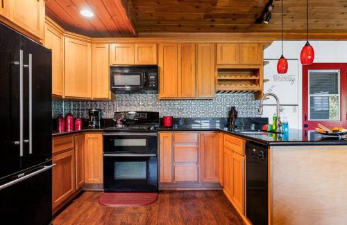 Upper Moonridge Casa | Hygge Frosk