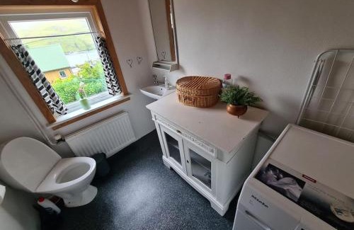 Vestmanna Casa | Hyggeligt gammelt hus i Vestmanna