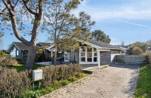 Bøjden Casa | Hyggeligt Sommerhus Med Havudsigt