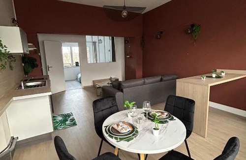 Boulogne-sur-Mer Apartamento | HYPER CENTRE A 100 M DES REMPARTS VEILLE VILLE , possible tout faire à pieds