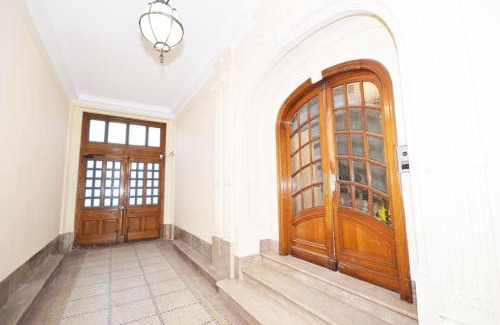 Valenciennes Apartamento | HYPER CENTRE VALENCIENNES - WIFI - TERRASSE - TRAMWAY - leRelaisdOdile2